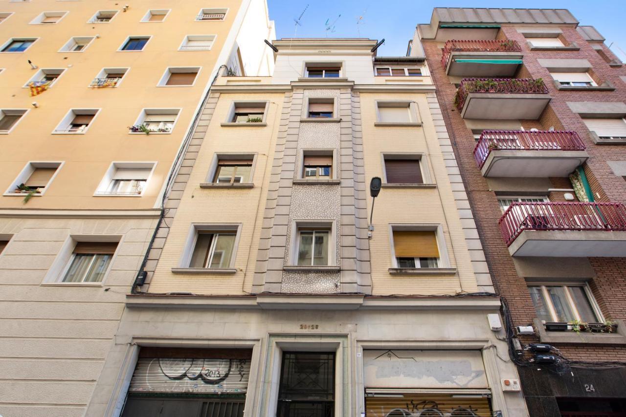Stay U-Nique Apartments Legalitat Barcellona Esterno foto
